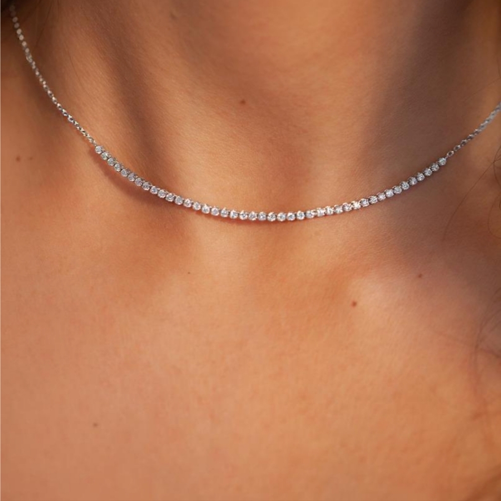 Redline Marilyn necklace diamond 18K WG